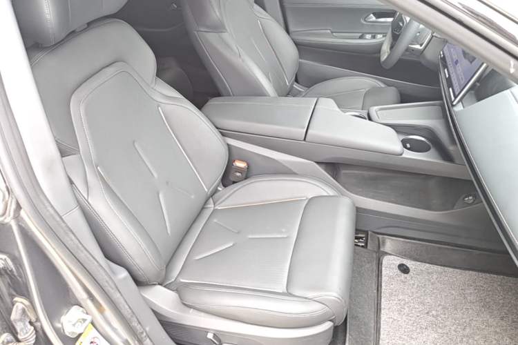 Used Deepal SL03 2022 1.5L 1200 Extended-Range Version Right Front Seat