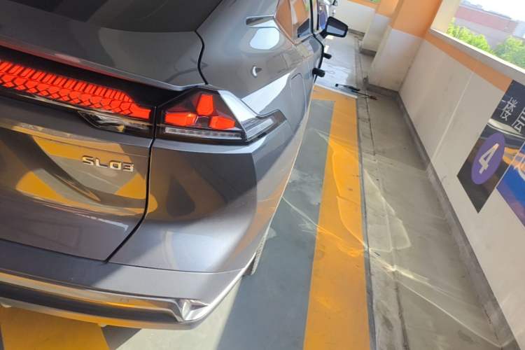 Used Deepal SL03 2022 515 Pure Electric Version Right Rear Taillight