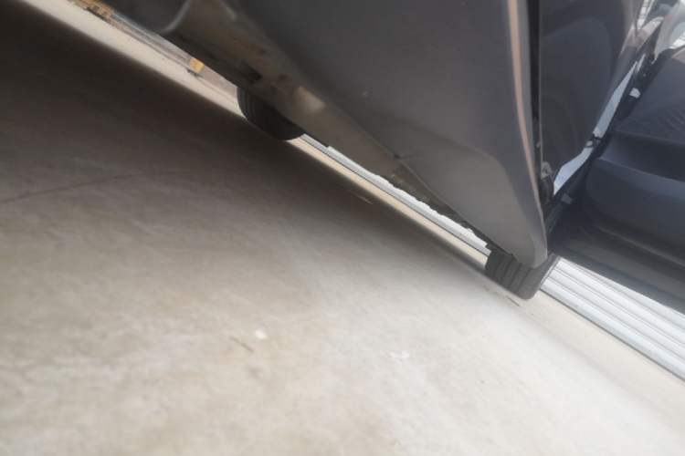 Used Deepal SL03 2022 1.5L 1200 Extended-Range Version Right Side Sill