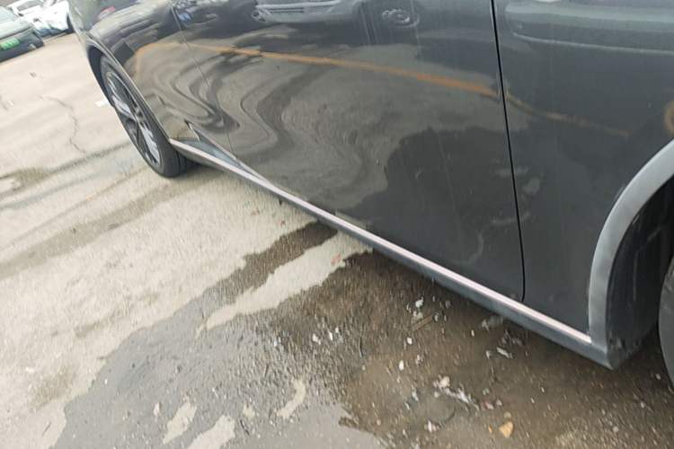 Used Deepal SL03 2022 515 Pure Electric Version Right Side Sill