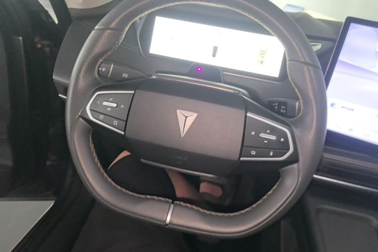 Used Deepal SL03 2022 1.5L 1200 Extended-Range Version Steering Wheel
