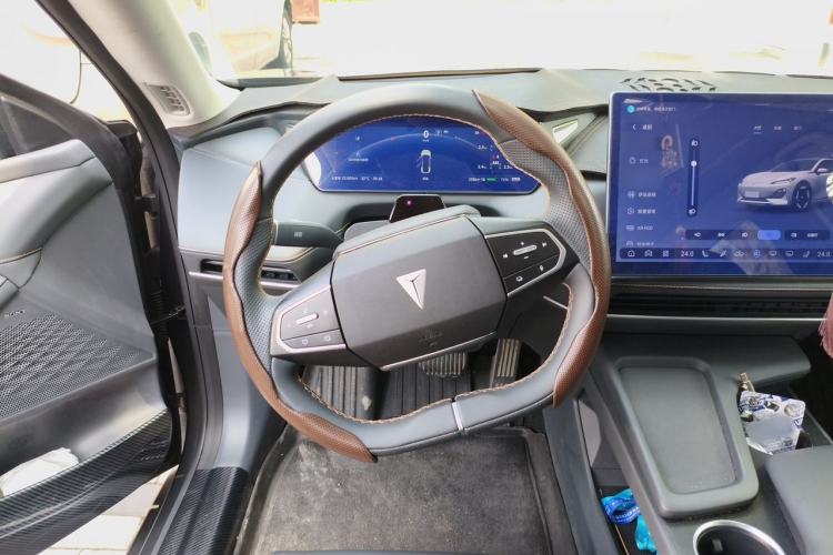 Used Deepal SL03 2022 515 Pure Electric Version Steering Wheel