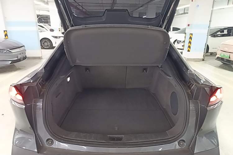 Used Deepal SL03 2022 515 Pure Electric Version Trunk