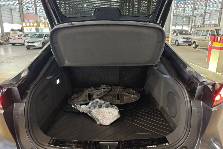 Used Deepal SL03 2022 1.5L 1200 Extended-Range Version Trunk