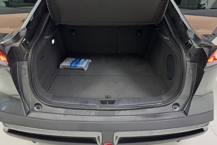 Used Deepal SL03 2022 1.5L 1200 Extended-Range Version Trunk