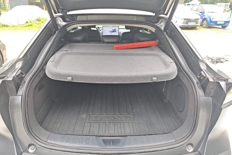 Used Deepal SL03 2022 1.5L 1200 Extended-Range Version Trunk