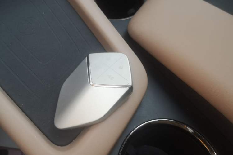 Used Deepal SL03 2022 1.5L 1200 Extended-Range Version Vehicle Key
