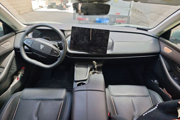 Used Deepal SL03 2022 1.5L 1200 Extended-Range Version Center Console