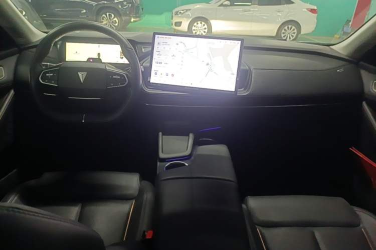Used Deepal SL03 2022 1.5L 1200 Extended-Range Version Center Console