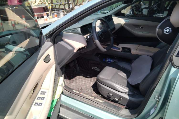 Used Deepal SL03 2022 515 Pure Electric Version Driver Seat