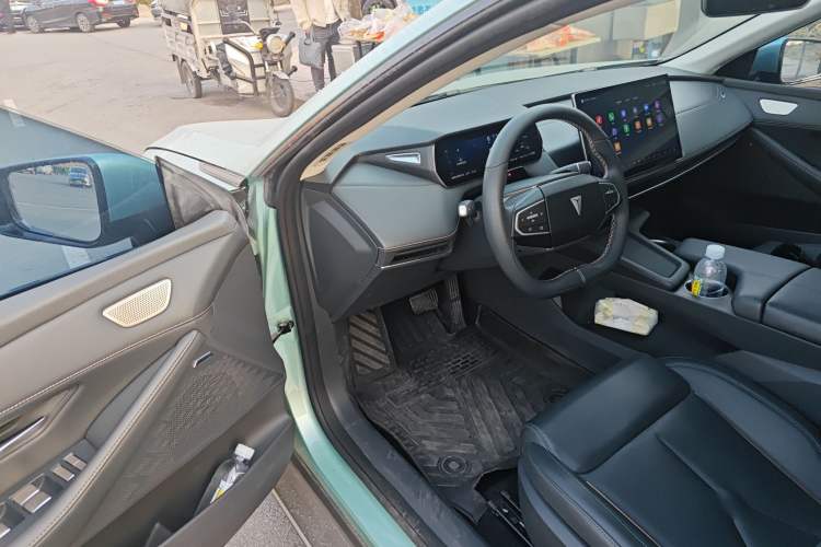 Used Deepal SL03 2022 1.5L 1200 Extended-Range Version Driver Seat
