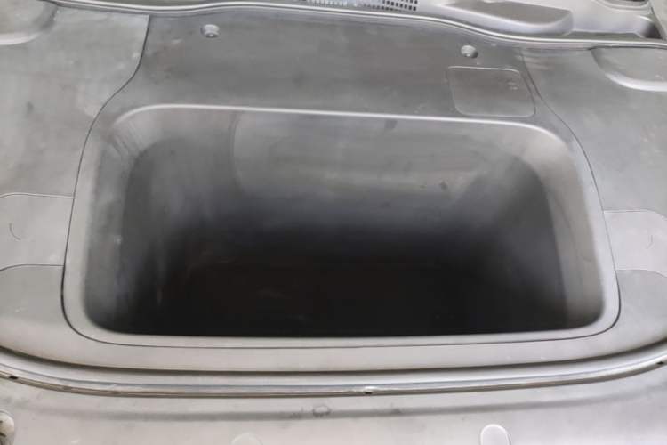 Used Deepal SL03 2022 515 Pure Electric Version Engine Bay
