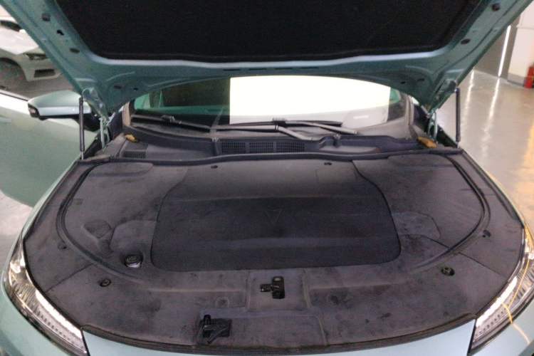 Used Deepal SL03 2022 1.5L 1200 Extended-Range Version Engine Bay