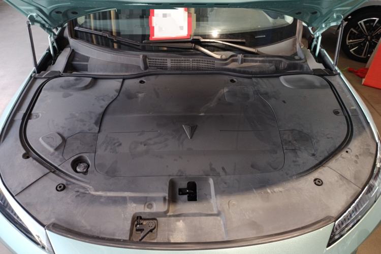 Used Deepal SL03 2022 1.5L 1200 Extended-Range Version Engine Bay