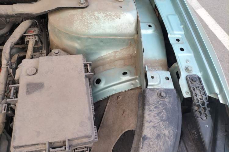 Used Deepal SL03 2022 1.5L 1200 Extended-Range Version Engine Bay Left
