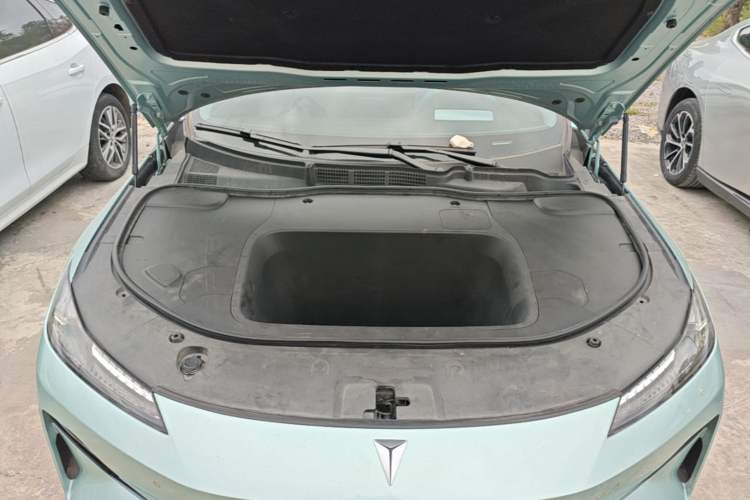 Used Deepal SL03 2022 515 Pure Electric Version Engine Bay