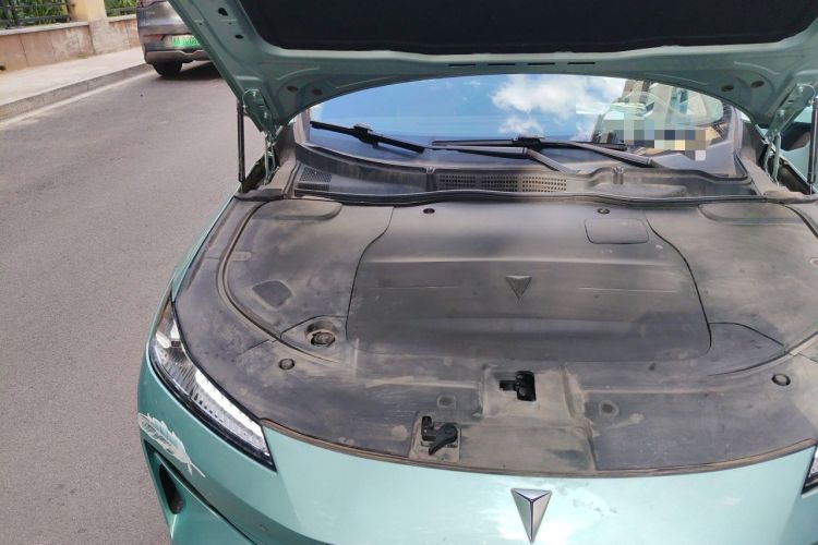 Used Deepal SL03 2022 1.5L 1200 Extended-Range Version Engine Bay Right