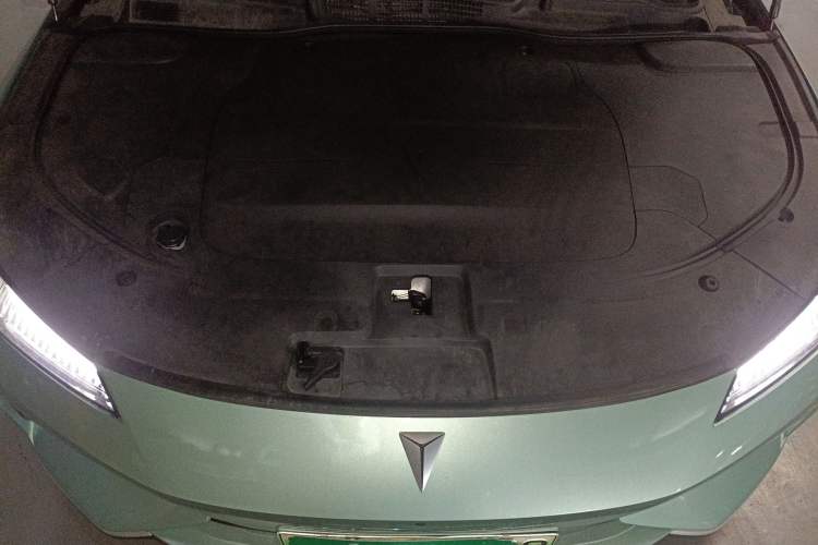 Used Deepal SL03 2022 1.5L 1200 Extended-Range Version Engine Bay