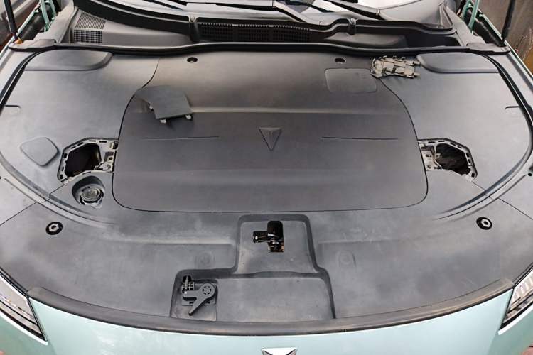 Used Deepal SL03 2022 1.5L 1200 Extended-Range Version Engine Bay