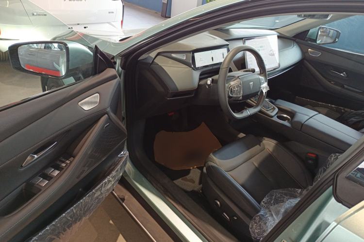 Used Deepal SL03 2022 1.5L 1200 Extended-Range Version Interior 3