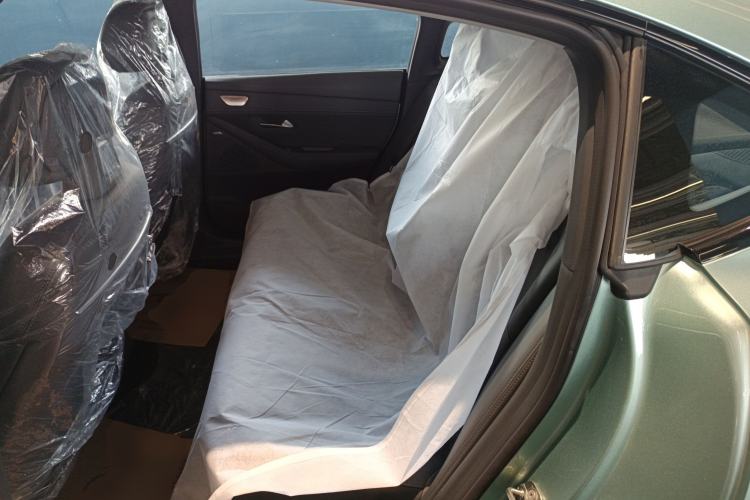 Used Deepal SL03 2022 1.5L 1200 Extended-Range Version Interior 4