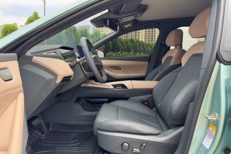 Used Deepal SL03 2022 1.5L 1200 Extended-Range Version Left Front Seat