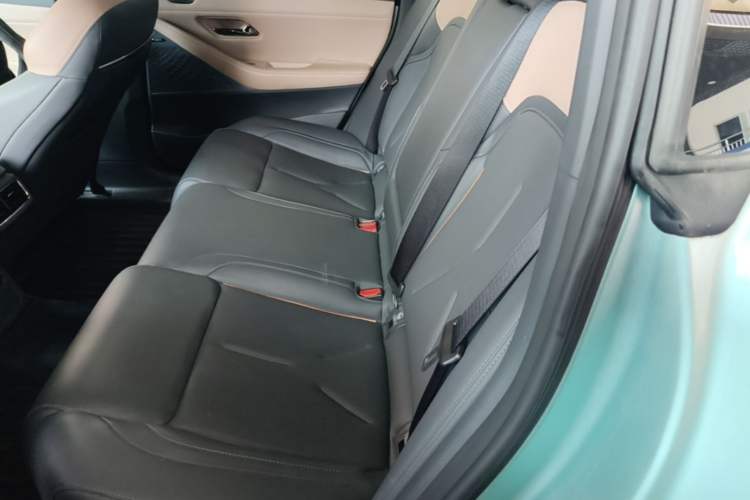 Used Deepal SL03 2022 1.5L 1200 Extended-Range Version Left Rear Seat