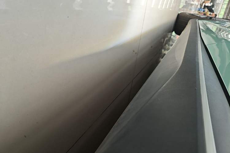 Used Deepal SL03 2022 515 Pure Electric Version Left Side Sill