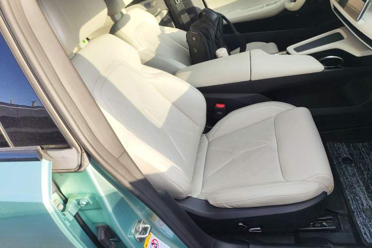 Used Deepal SL03 2022 515 Pure Electric Version Right Front Seat