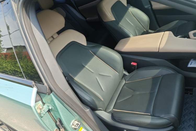 Used Deepal SL03 2022 515 Pure Electric Version Right Front Seat