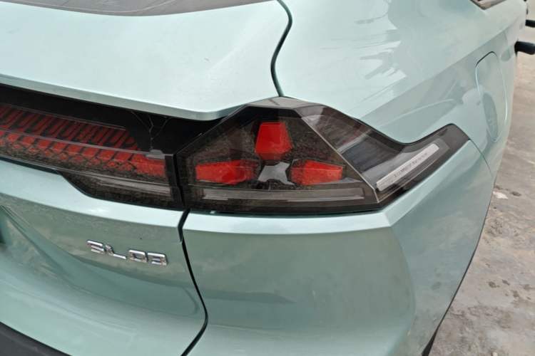 Used Deepal SL03 2022 515 Pure Electric Version Right Rear Taillight