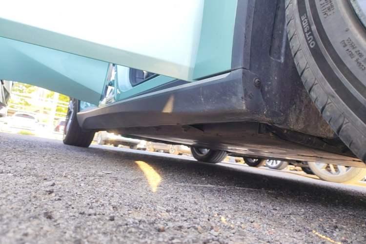 Used Deepal SL03 2022 515 Pure Electric Version Right Side Sill