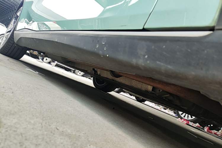 Used Deepal SL03 2022 1.5L 1200 Extended-Range Version Right Side Sill
