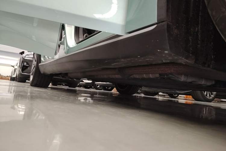 Used Deepal SL03 2022 1.5L 1200 Extended-Range Version Right Side Sill
