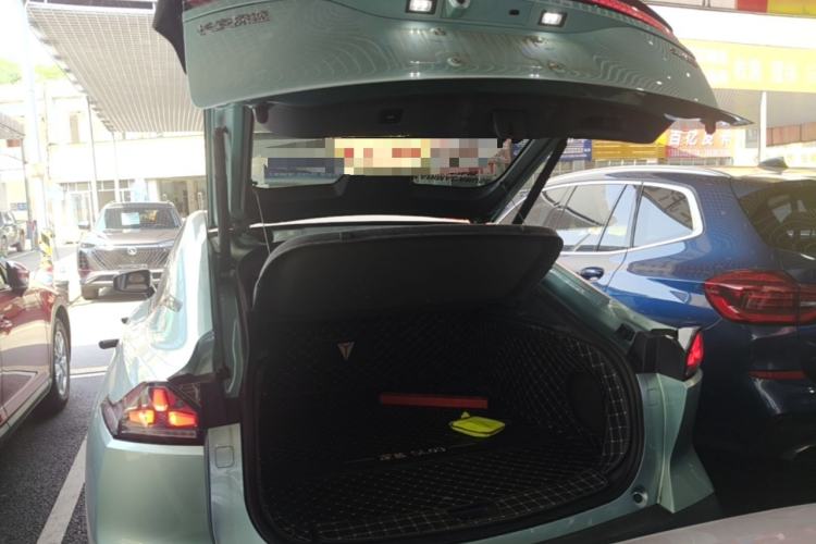 Used Deepal SL03 2022 1.5L 1200 Extended-Range Version Trunk