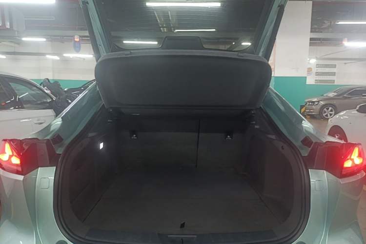 Used Deepal SL03 2022 1.5L 1200 Extended-Range Version Trunk