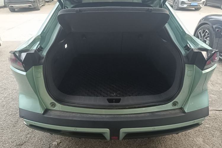 Used Deepal SL03 2022 1.5L 1200 Extended-Range Version Trunk