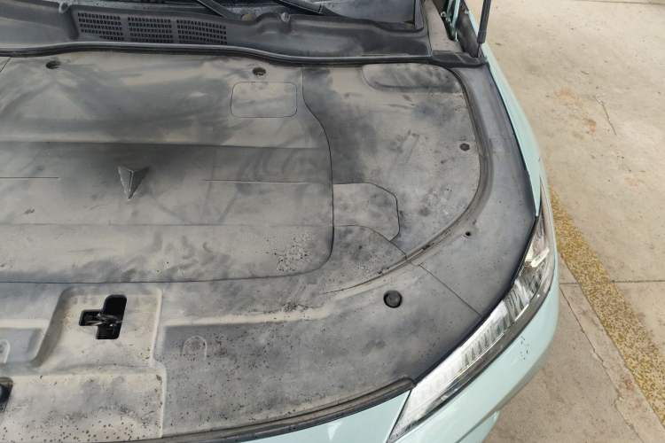 Used Deepal SL03 2022 1.5L 1200 Extended-Range Version Engine Bay Left