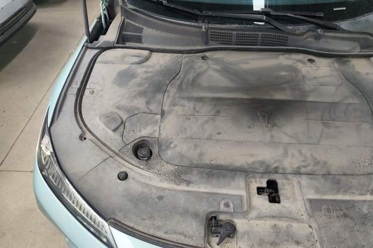 Used Deepal SL03 2022 1.5L 1200 Extended-Range Version Engine Bay Right