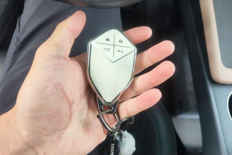 Used Deepal SL03 2022 1.5L 1200 Extended-Range Version Vehicle Key