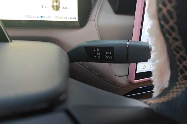 Used Deepal SL03 2022 1.5L 1200 Extended-Range Version Gear Lever