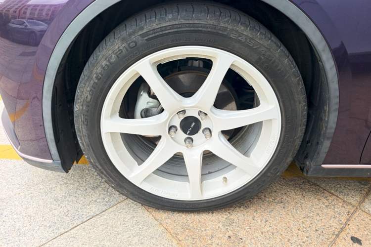 Used Deepal SL03 2022 1.5L 1200 Extended-Range Version Left Front Wheel Hub