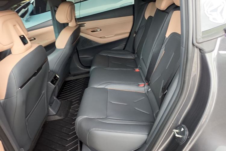 Used Deepal SL03 2022 1.5L 1200 Extended-Range Version Left Rear Seat