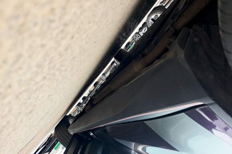 Used Deepal SL03 2022 1.5L 1200 Extended-Range Version Right Side Sill