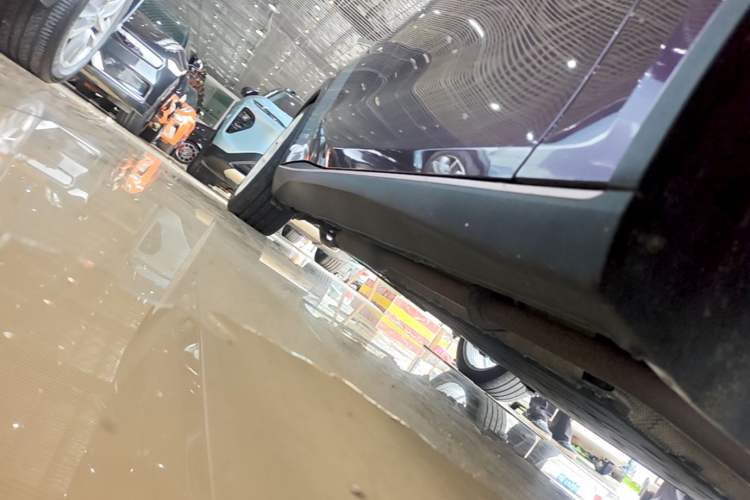 Used Deepal SL03 2022 1.5L 1200 Extended-Range Version Right Side Sill