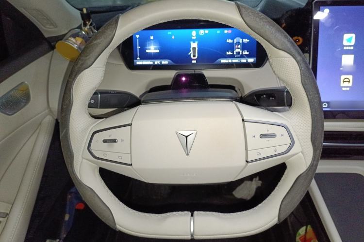 Used Deepal SL03 2022 515 Pure Electric Version Steering Wheel
