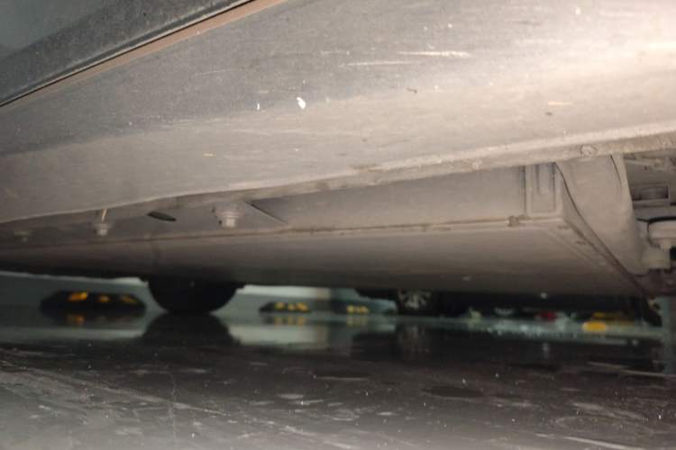 Used Deepal SL03 2022 515 Pure Electric Version Chassis Front Right