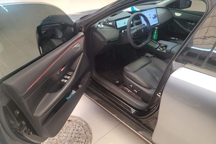 Used Deepal SL03 2022 1.5L 1200 Extended-Range Version Driver Seat