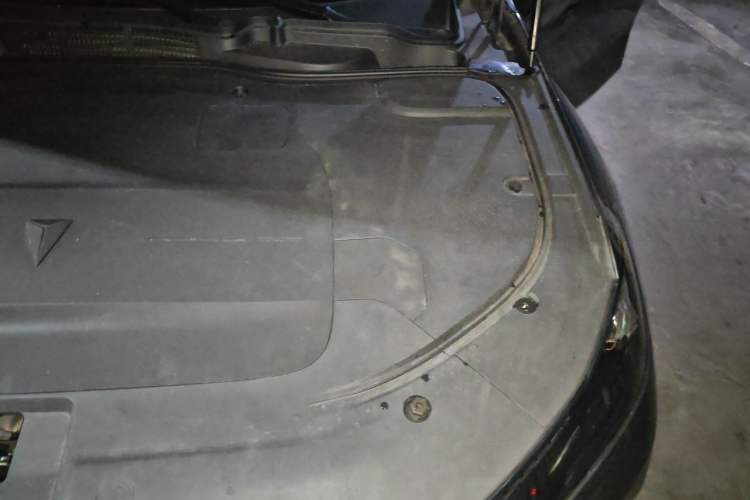 Used Deepal SL03 2022 1.5L 1200 Extended-Range Version Engine Bay Left