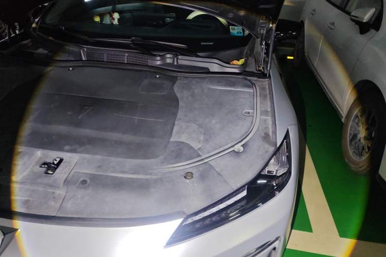 Used Deepal SL03 2022 1.5L 1200 Extended-Range Version Engine Bay Left